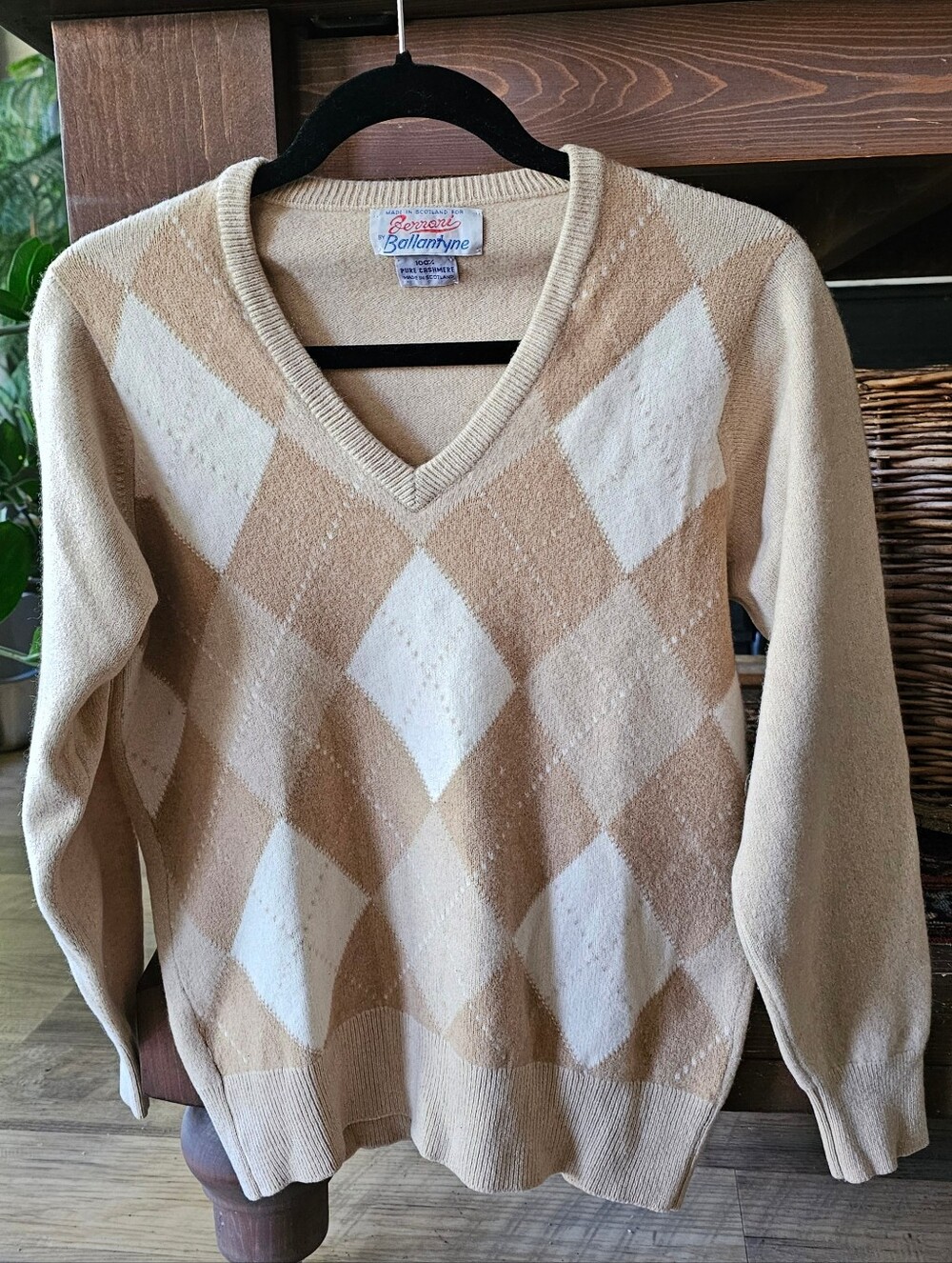 Vintage Ballantyne Pure Cashmere Argyle Sweater Made In Scotland